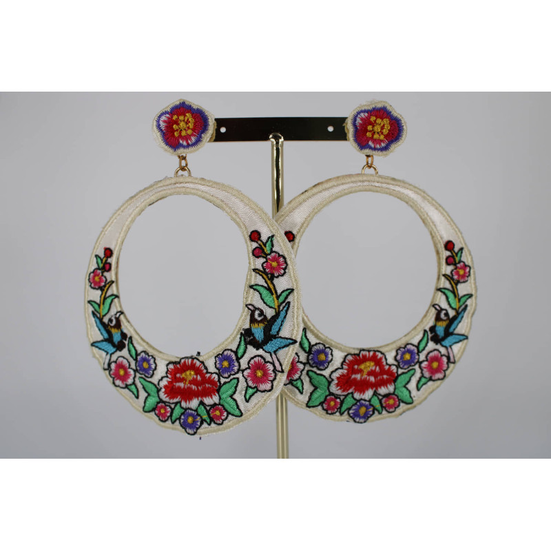 Pendientes Aro Bordado Flores Flamenca