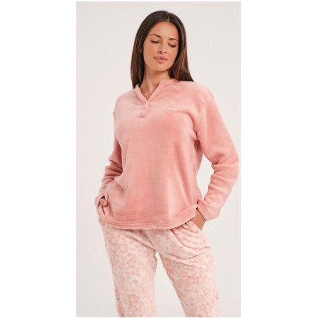 Pijama de Mujer en Coralina – Suavidad y Calidez para el Invierno