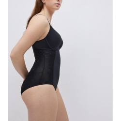Body Bra Reductor Ysabel Mora – Con aros, relleno y detalles de encaje